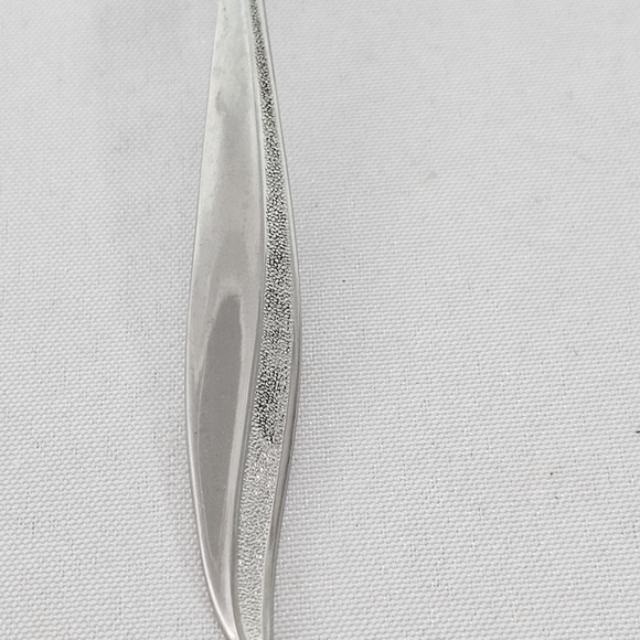 3 Oneida Textura Teaspoons Oneidacraft Deluxe textured spoon MCM Mod stainless - Picture 6 of 7